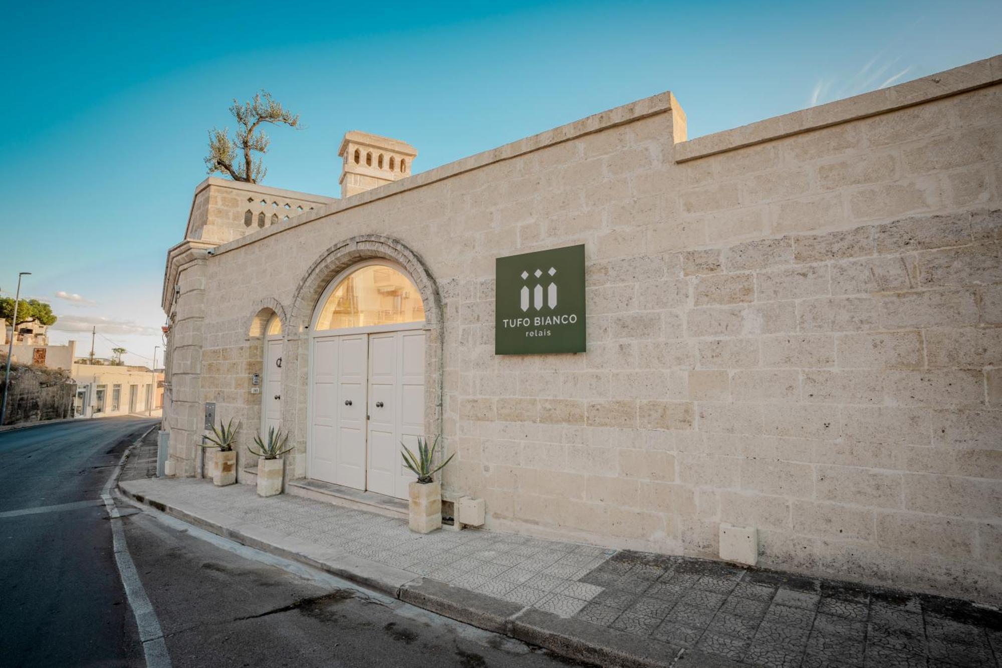 Tufo Bianco Relais Bed & Breakfast Massafra Dış mekan fotoğraf